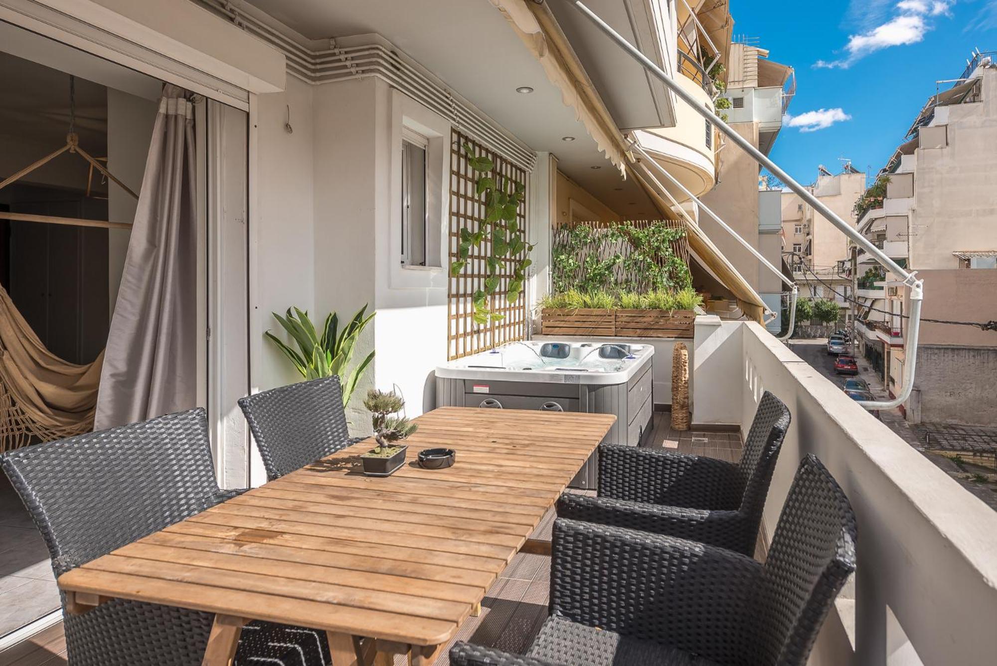 Athenian Home 外观 照片